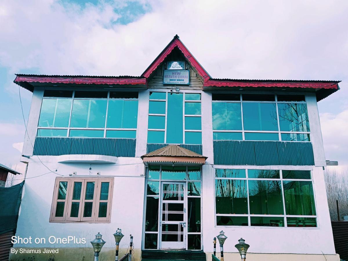 Hotel New Heaven Canal Srīnagar Esterno foto