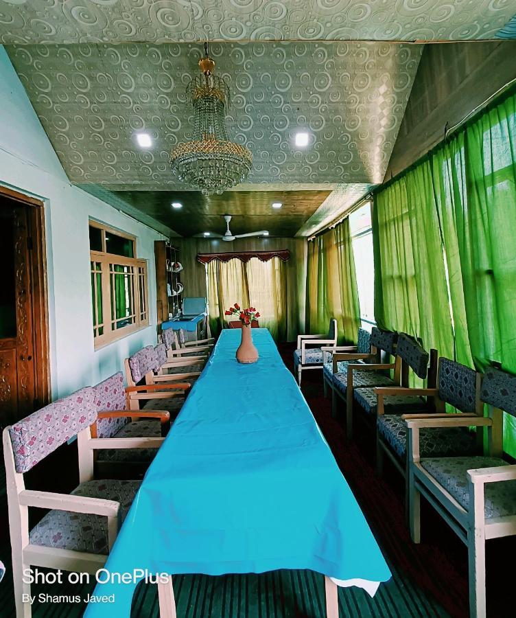 Hotel New Heaven Canal Srīnagar Esterno foto