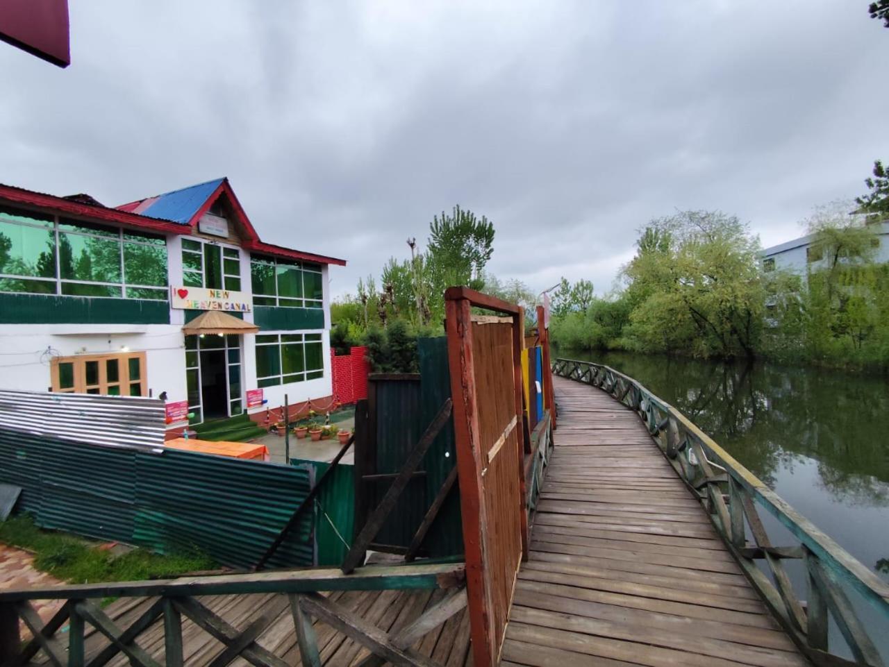 Hotel New Heaven Canal Srīnagar Esterno foto