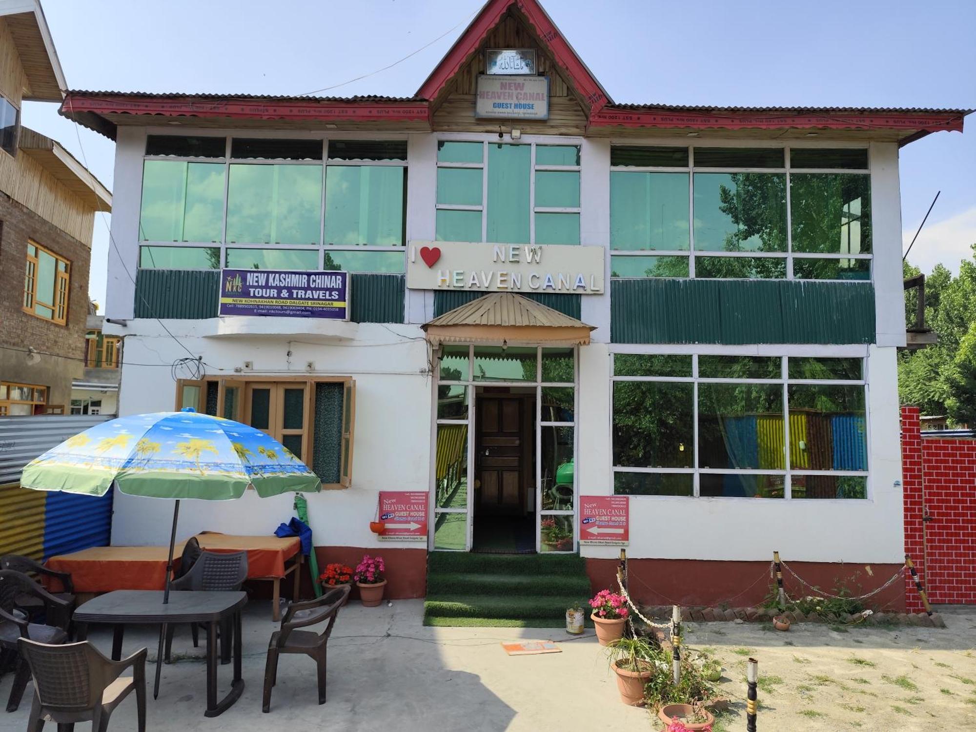 Hotel New Heaven Canal Srīnagar Esterno foto